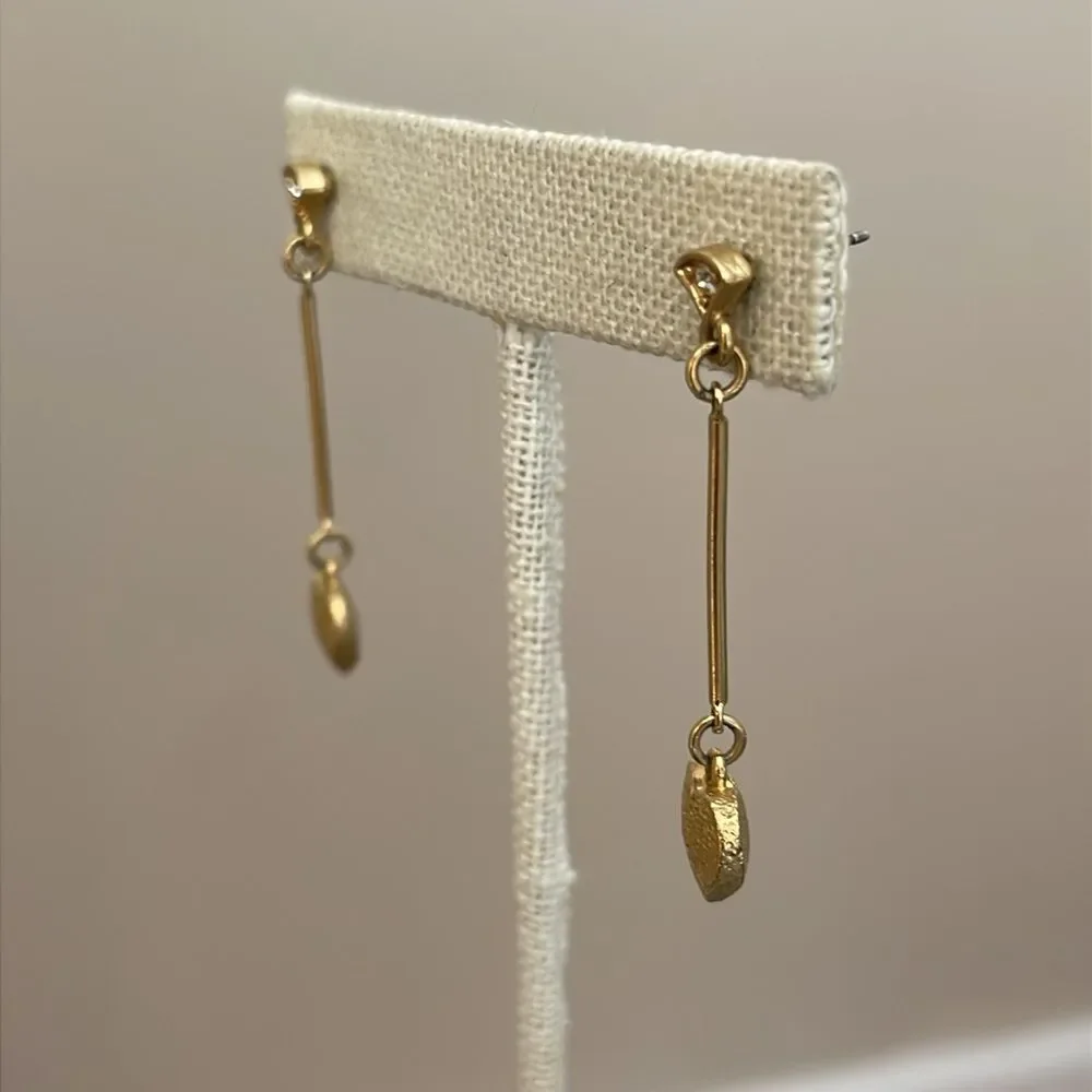 Vintage 1980’s Gold-tone Textured Heart Drop Earrings
